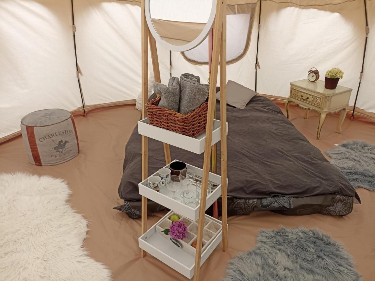 Natuur-Like Glamping In Bosland Neerpelt Exterior foto