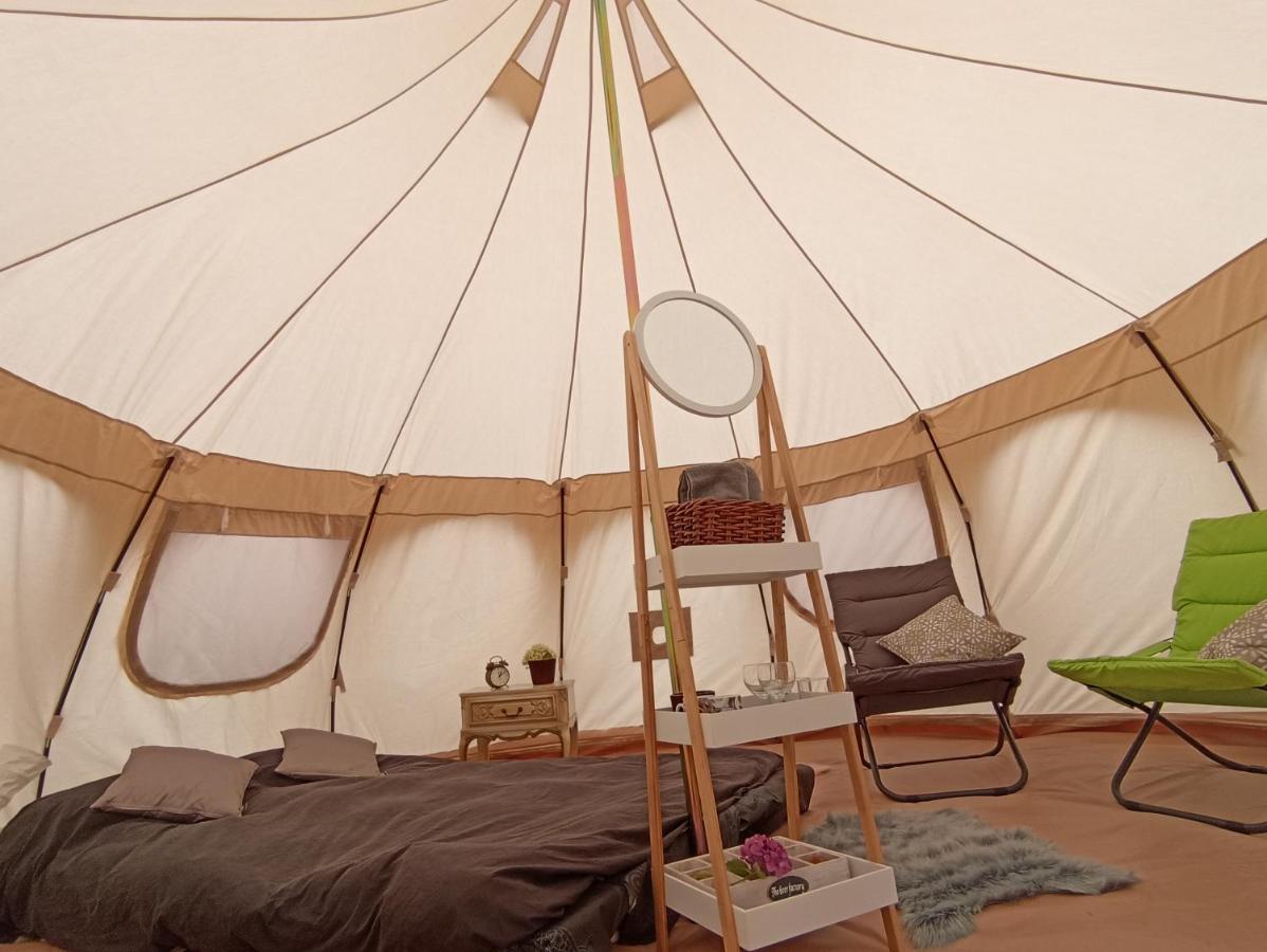 Natuur-Like Glamping In Bosland Neerpelt Exterior foto